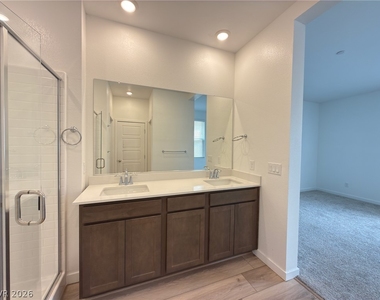 344 Vanda Court - Photo Thumbnail 26
