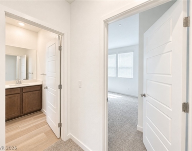344 Vanda Court - Photo Thumbnail 18