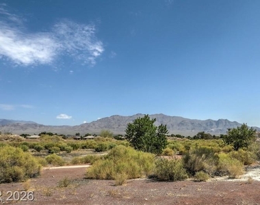 8213 Bay Dunes Street - Photo Thumbnail 25
