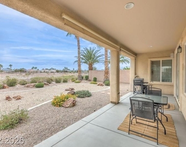 8213 Bay Dunes Street - Photo Thumbnail 21