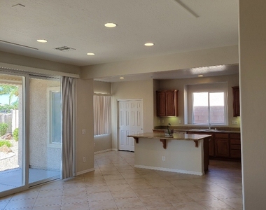 8213 Bay Dunes Street - Photo Thumbnail 48