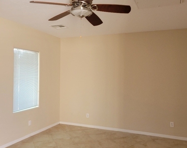 8213 Bay Dunes Street - Photo Thumbnail 71