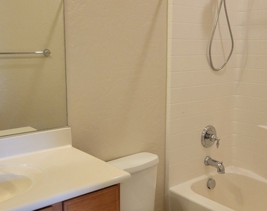 8213 Bay Dunes Street - Photo Thumbnail 58