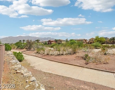 8213 Bay Dunes Street - Photo Thumbnail 28