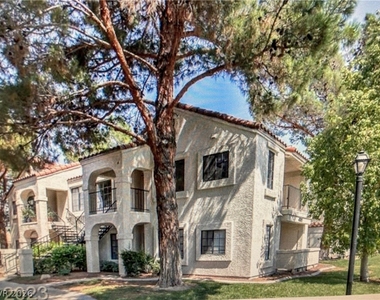 4707 Nara Vista Way - Photo Thumbnail 2