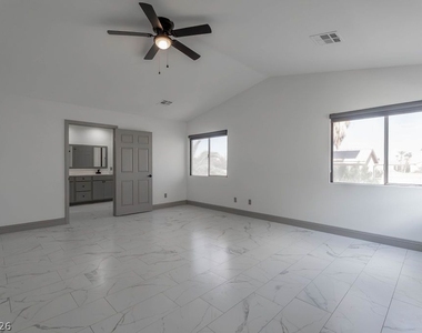 9796 Altadena Street - Photo Thumbnail 28