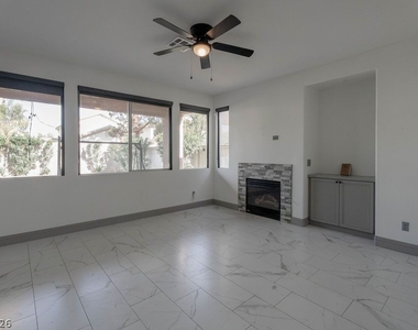 9796 Altadena Street - Photo Thumbnail 7
