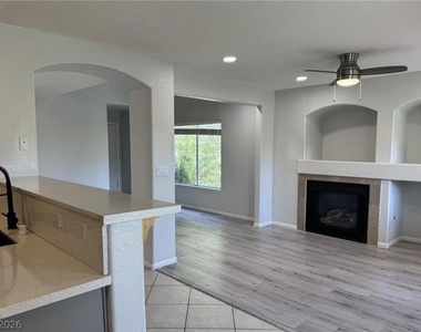11029 Meadow Leaf Avenue - Photo Thumbnail 30