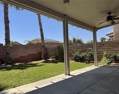 11029 Meadow Leaf Avenue - Photo Thumbnail 33