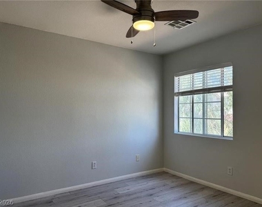 11029 Meadow Leaf Avenue - Photo Thumbnail 25