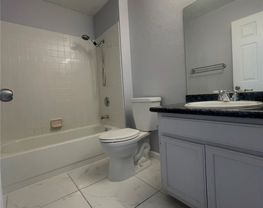 2832 Mill Point Drive - Photo Thumbnail 16