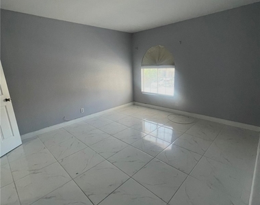 2832 Mill Point Drive - Photo Thumbnail 21
