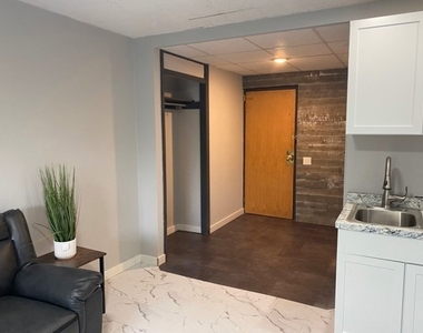 65 Front Street - Photo Thumbnail 17