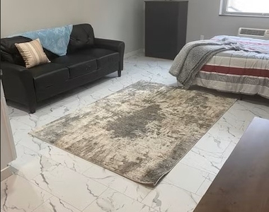 65 Front Street - Photo Thumbnail 11