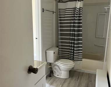 77 Cleveland Avenue - Photo Thumbnail 3