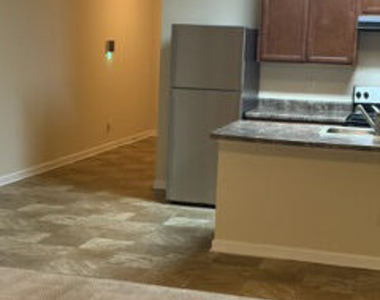 2096 Belmont - Photo Thumbnail 9