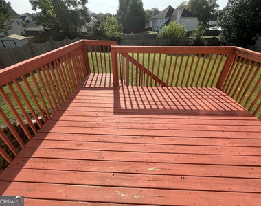 1154 Folkstone Drive - Photo Thumbnail 42