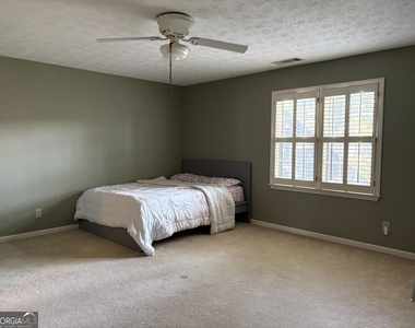 1224 Hunters Drive - Photo Thumbnail 13