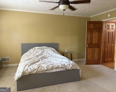 1224 Hunters Drive - Photo Thumbnail 19