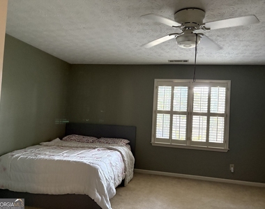 1224 Hunters Drive - Photo Thumbnail 14