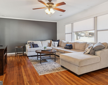 115 Pine Tree Drive - Photo Thumbnail 1