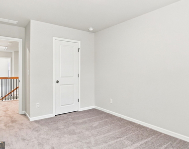 387 Lanier Circle - Photo Thumbnail 18