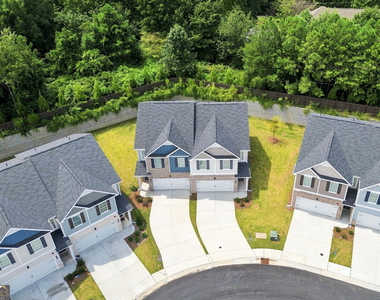 387 Lanier Circle - Photo Thumbnail 27