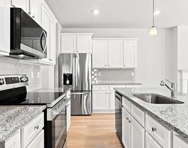 387 Lanier Circle - Photo Thumbnail 9
