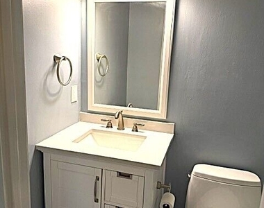 2005 Harwinor Road Se - Photo Thumbnail 15