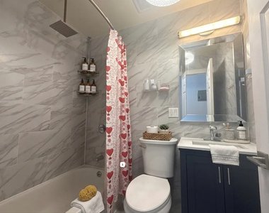 2409 Tilden Avenue - Photo Thumbnail 11