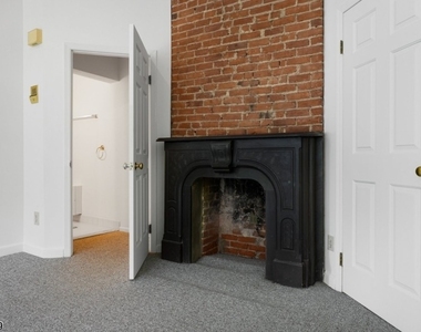 57 Park Ave, Unit B - Photo Thumbnail 13