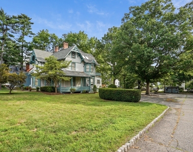 57 Park Ave, Unit B - Photo Thumbnail 16