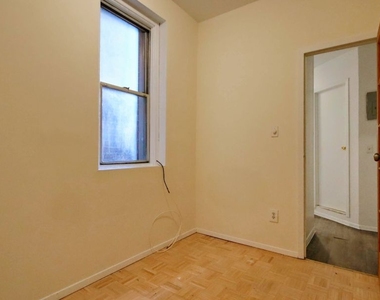 EAST 5TH STREET - Photo Thumbnail 7
