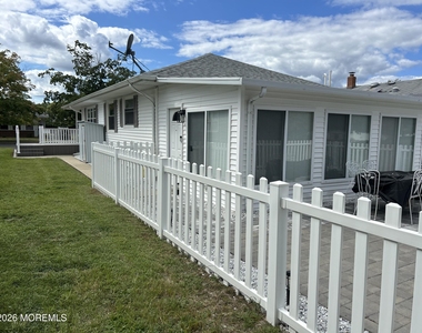 14 St Eustatius Street - Photo Thumbnail 2