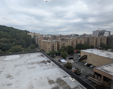 1803 Riverside Drive - Photo Thumbnail 9