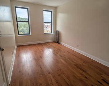 1803 Riverside Drive - Photo Thumbnail 7