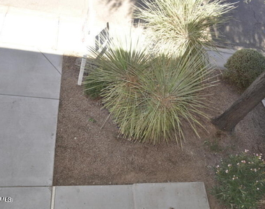 1023 W Janice Drive - Photo Thumbnail 36