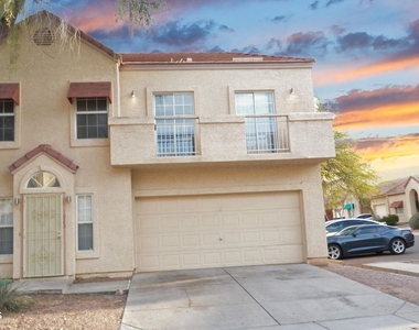 1023 W Janice Drive - Photo Thumbnail 1