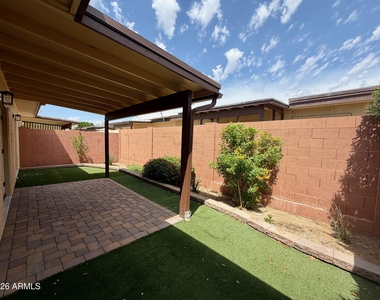 2532 E Bluefield Avenue - Photo Thumbnail 17