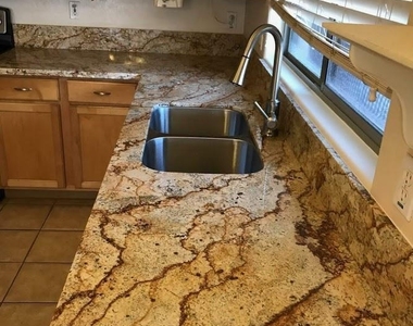 2037 E Riviera Drive - Photo Thumbnail 3