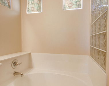 21158 W Sycamore Drive - Photo Thumbnail 17
