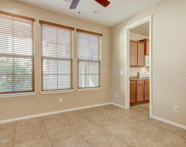 21158 W Sycamore Drive - Photo Thumbnail 3