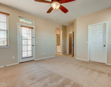 21158 W Sycamore Drive - Photo Thumbnail 15