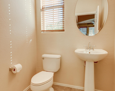 21158 W Sycamore Drive - Photo Thumbnail 2