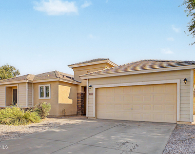 2465 W Quick Draw Way - Photo Thumbnail 3