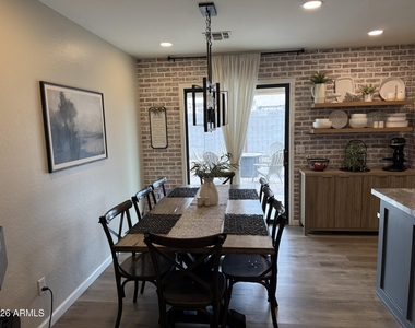 10962 W Manzanita Drive - Photo Thumbnail 7