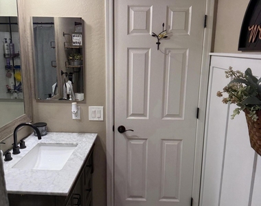 10962 W Manzanita Drive - Photo Thumbnail 22