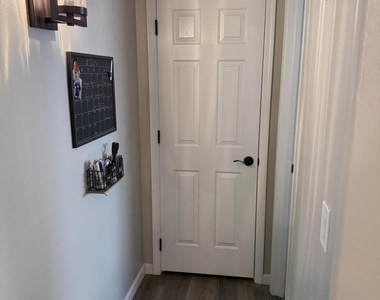 10962 W Manzanita Drive - Photo Thumbnail 3