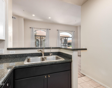 11640 N Tatum Boulevard - Photo Thumbnail 11