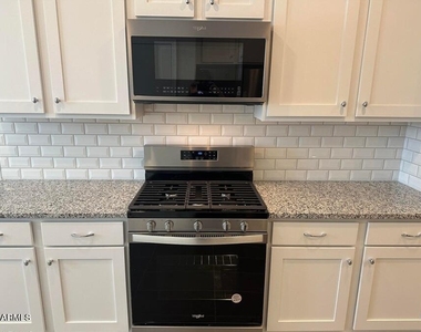 9016 W San Juan Avenue - Photo Thumbnail 8